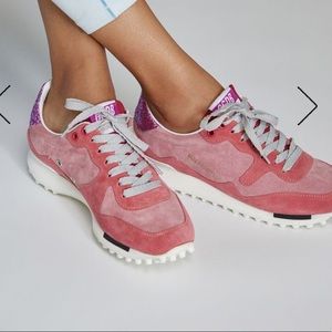 Golden Goose Starland sneakers